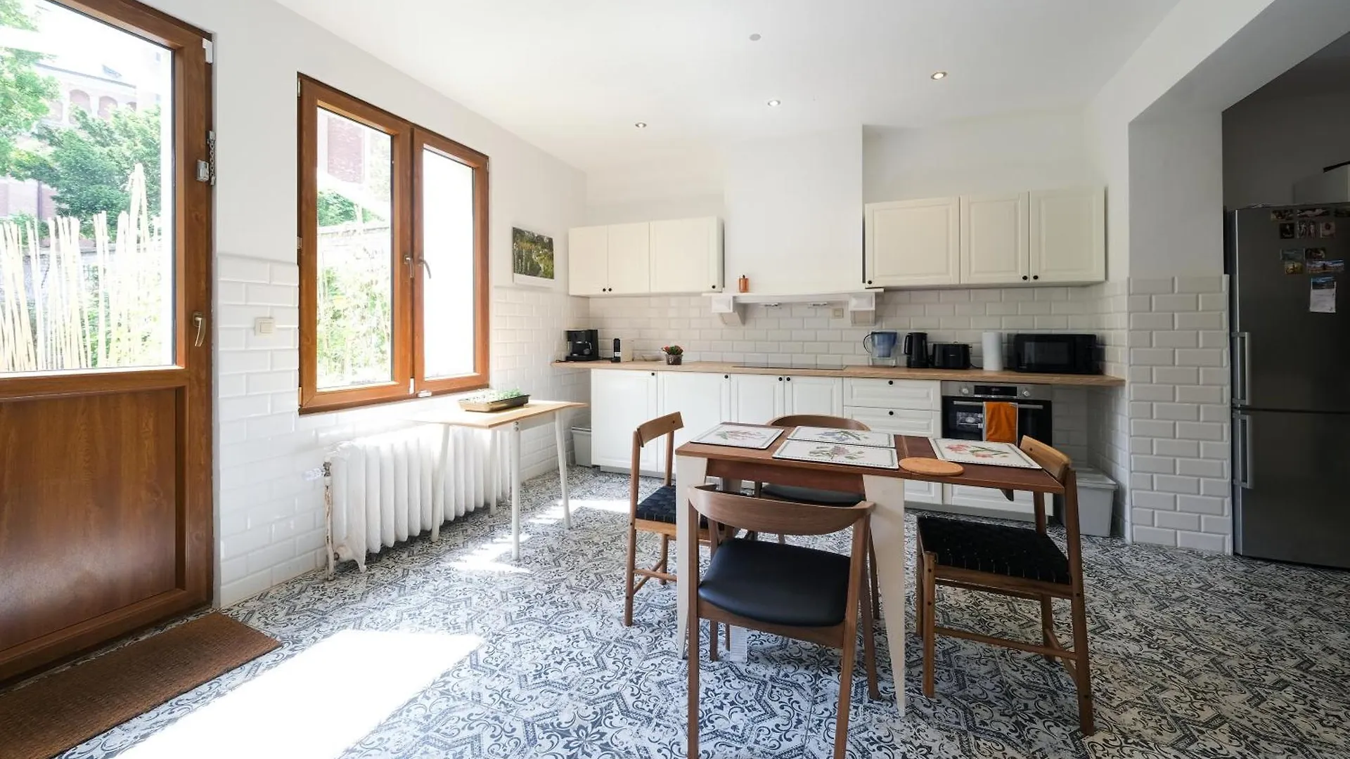 Your Homestay In A Bibliophile Mansion Antwerp 0*,  Belgium