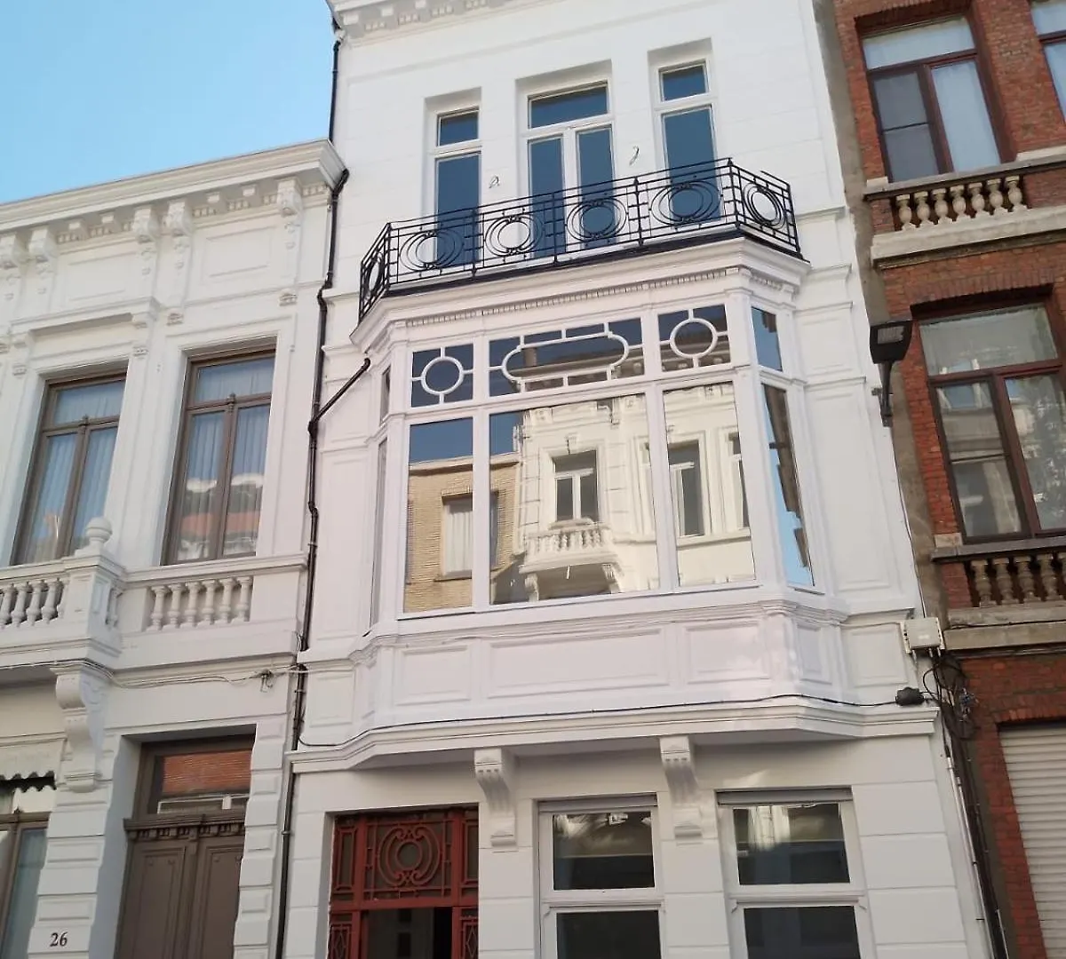 Your Homestay In A Bibliophile Mansion Antwerp